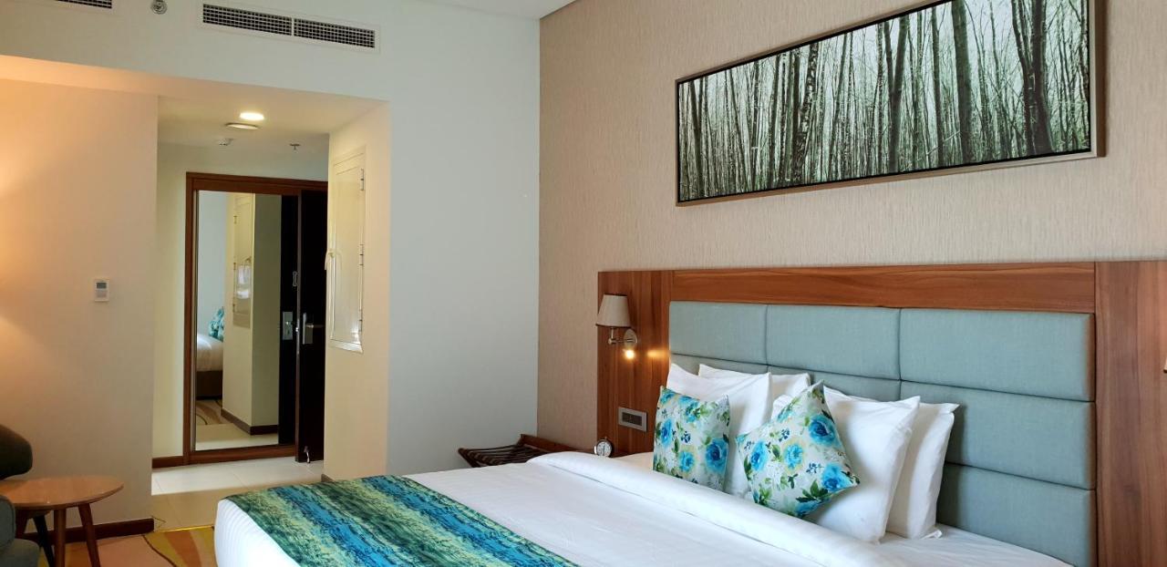 Jacob'S Garden Hotel Дубай Екстер'єр фото